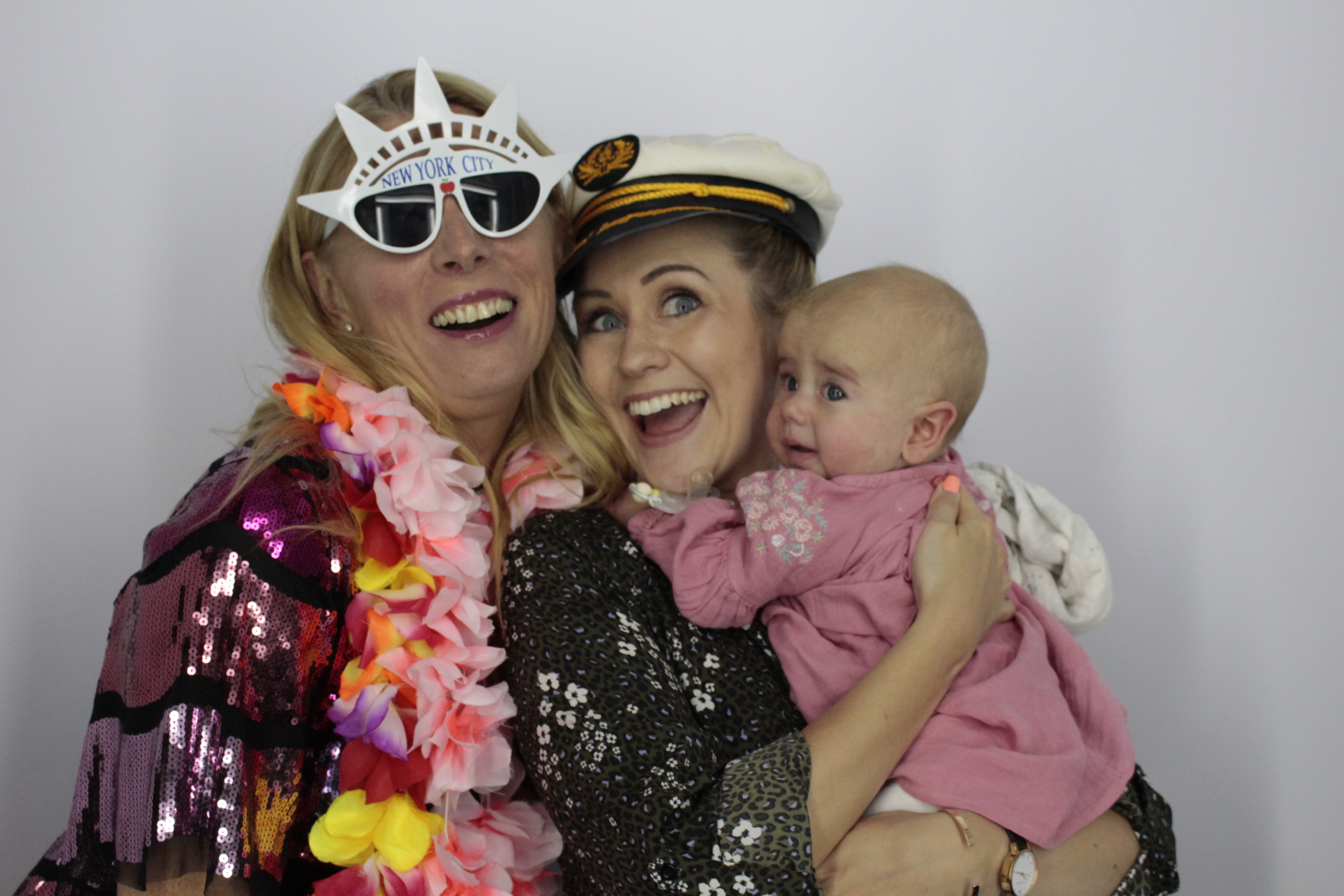 Eleanor's 50th Birthday | View more photos from the event at gallery.myphotoboothexperience.co.uk/u/MyPhotoBoothExperienceLtd/Eleanors-50th-Birthday